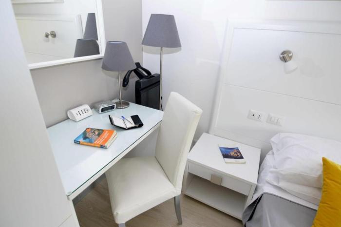 La Terrazza Family Holidays - Sorrento Coast Sant'Agnello Room photo